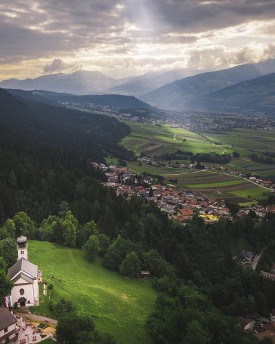 web-Romediwirt-Thaur-Kirche-Ruine